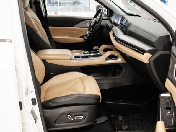 Changan Hunter Plus с пробегом 2023 года, цена 2 165 000 рублей, 162111 км, offers.body_type.unknown, Автокод Объявления