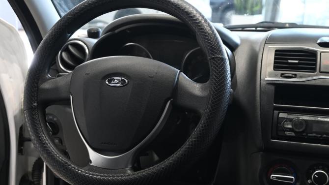 Lada (ВАЗ) Granta I Рестайлинг с пробегом 2020 года, цена 595 000 рублей, 132749 км, хэтчбек, Автокод Объявления