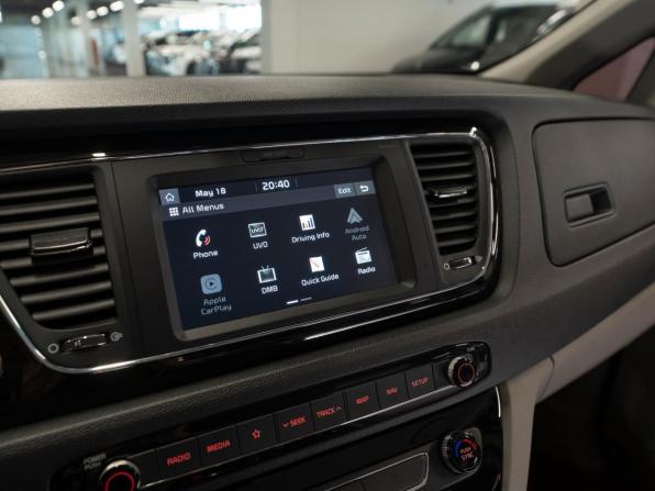 Kia Carnival III с пробегом 2018 года, цена 3 100 000 рублей, 129158 км, минивэн, Автокод Объявления