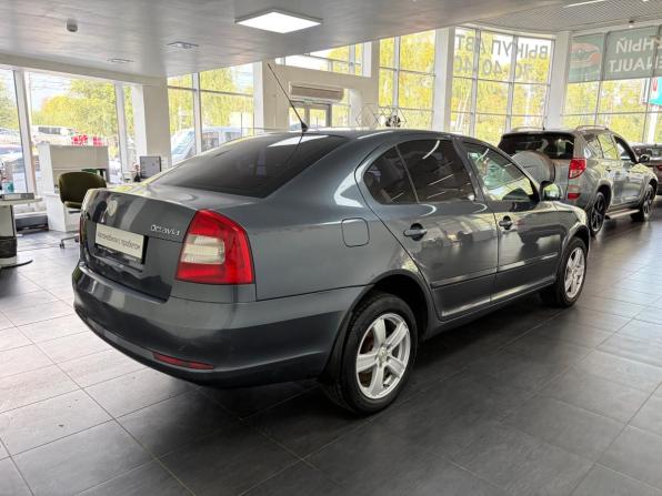Skoda Octavia II (A5) Рестайлинг с пробегом 2009 года, цена 667 000 рублей, 190000 км, лифтбек, Автокод Объявления