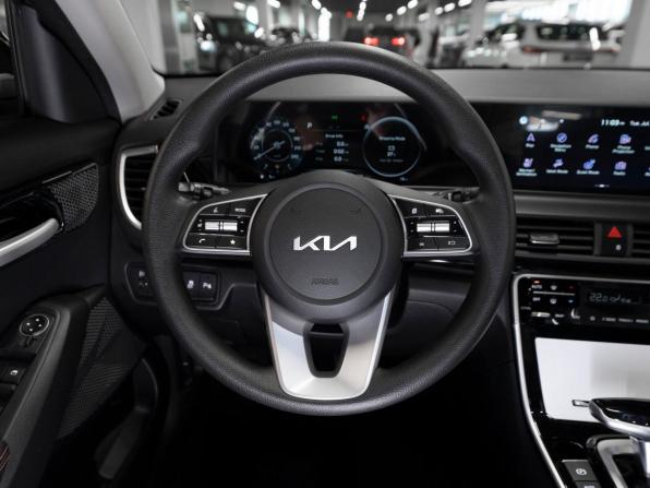 Kia Seltos I Рестайлинг с пробегом 2026 года, цена 2 920 000 рублей, 16 км, внедорожник, Автокод Объявления