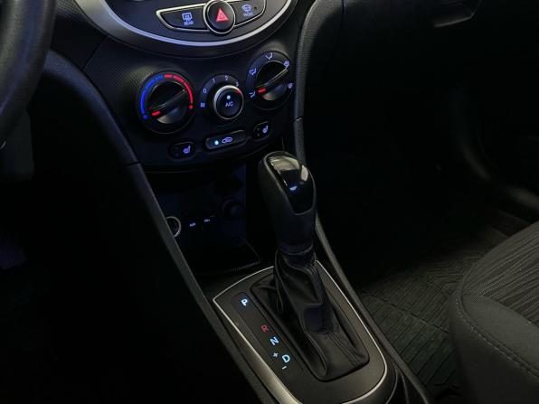 Hyundai Solaris I Рестайлинг с пробегом 2016 года, цена 1 099 000 рублей, 112414 км, седан, Автокод Объявления