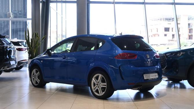 SEAT Leon II Рестайлинг с пробегом 2012 года, цена 695 000 рублей, 224978 км, хэтчбек, Автокод Объявления