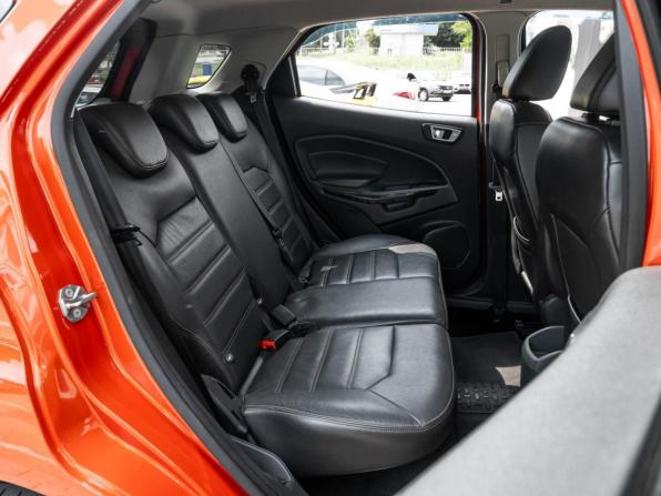 Ford EcoSport II с пробегом 2015 года, цена 1 180 000 рублей, 138680 км, внедорожник, Автокод Объявления