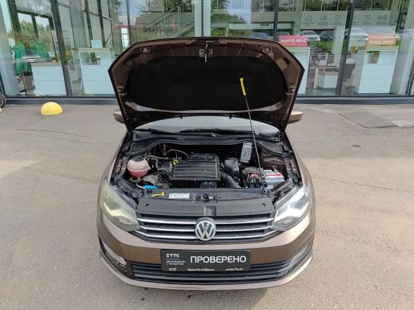 Volkswagen Polo V Рестайлинг с пробегом 2017 года, цена 1 095 000 рублей, 97452 км, седан, Автокод Объявления