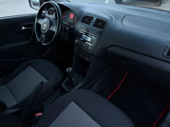 Volkswagen Polo V с пробегом 2011 года, цена 649 000 рублей, 192285 км, седан, Автокод Объявления