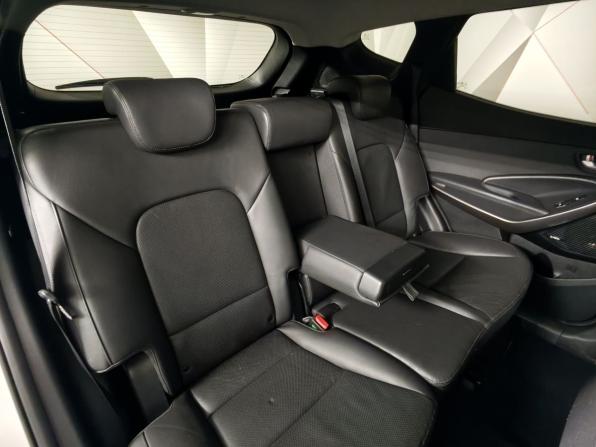 Hyundai Santa Fe III Рестайлинг с пробегом 2016 года, цена 2 193 000 рублей, 106221 км, внедорожник, Автокод Объявления