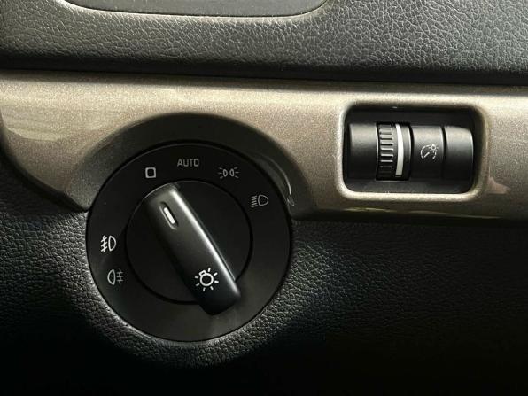 Skoda Yeti I Рестайлинг с пробегом 2015 года, цена 1 129 900 рублей, 163552 км, внедорожник, Автокод Объявления