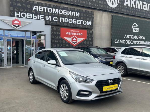 Hyundai Solaris II с пробегом 2017 года, цена 1 130 000 рублей, 146885 км, седан, Автокод Объявления