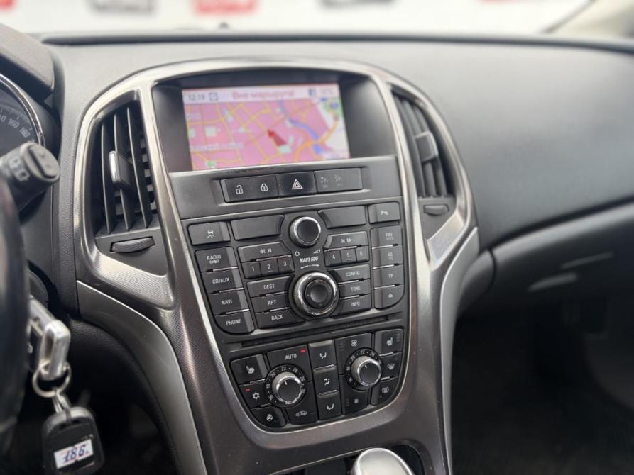 Opel Astra J Рестайлинг Санкт-Петербург  - изображение 10