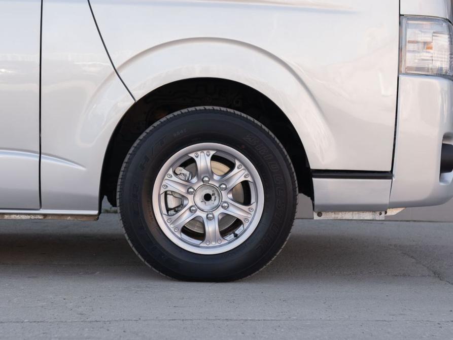 Toyota HiAce H200 Рестайлинг Новосибирск  - изображение 9