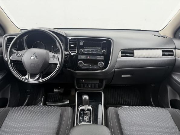 Mitsubishi Outlander III Рестайлинг 2 с пробегом 2017 года, цена 1 850 000 рублей, 114159 км, внедорожник, Автокод Объявления