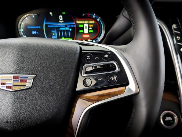 Cadillac Escalade IV с пробегом 2016 года, цена 4 055 000 рублей, 123601 км, внедорожник, Автокод Объявления