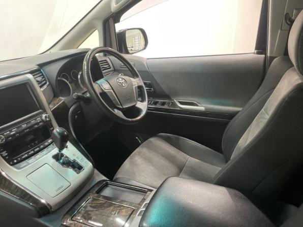 Toyota Vellfire I с пробегом 2014 года, цена 2 150 000 рублей, 252000 км, минивэн, Автокод Объявления