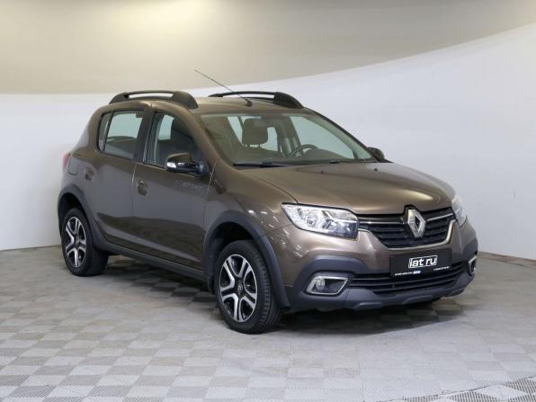 Renault Sandero II Рестайлинг с пробегом 2021 года, цена 975 000 рублей, 189177 км, хэтчбек, Автокод Объявления