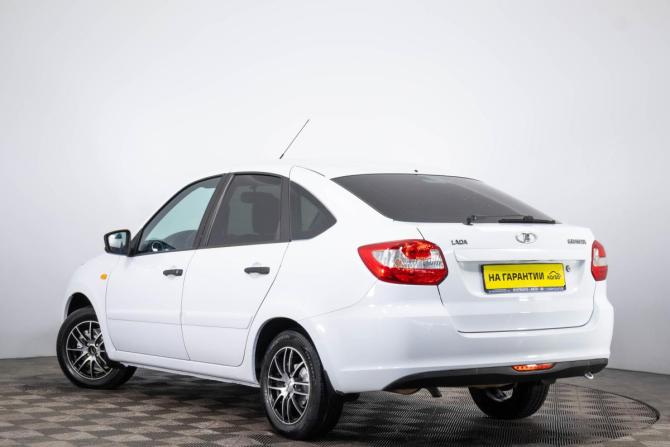 Lada (ВАЗ) Granta I с пробегом 2017 года, цена 569 000 рублей, 87125 км, лифтбек, Автокод Объявления