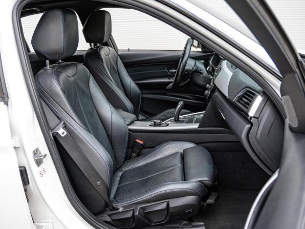 BMW 3 серии VI (F3x) Рестайлинг с пробегом 2018 года, цена 3 200 000 рублей, 98930 км, седан, Автокод Объявления