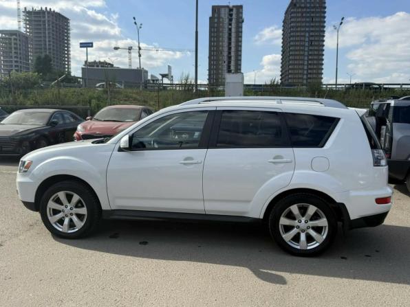Mitsubishi Outlander II Рестайлинг с пробегом 2009 года, цена 1 270 000 рублей, 98800 км, внедорожник, Автокод Объявления