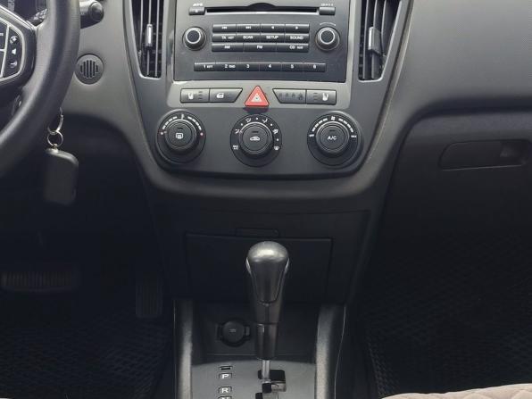 Kia Ceed I с пробегом 2008 года, цена 640 000 рублей, 202158 км, хэтчбек, Автокод Объявления