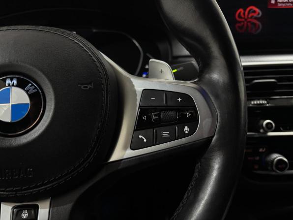 BMW 5 серии VII (G30/G31/G38) Рестайлинг с пробегом 2020 года, цена 4 700 000 рублей, 104377 км, седан, Автокод Объявления