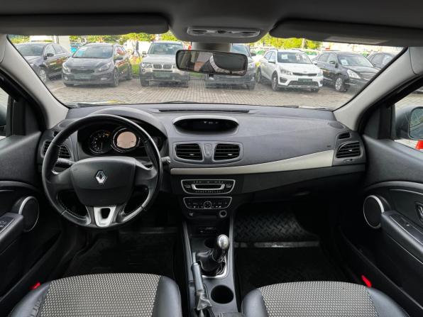 Renault Fluence I с пробегом 2012 года, цена 711 000 рублей, 108417 км, седан, Автокод Объявления