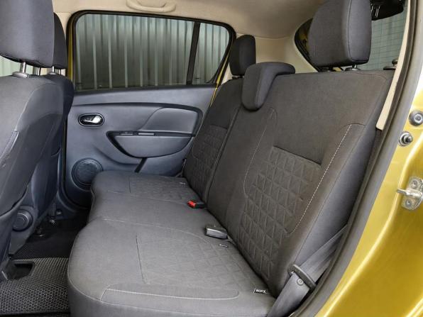 Renault Sandero II с пробегом 2016 года, цена 887 000 рублей, 116179 км, хэтчбек, Автокод Объявления