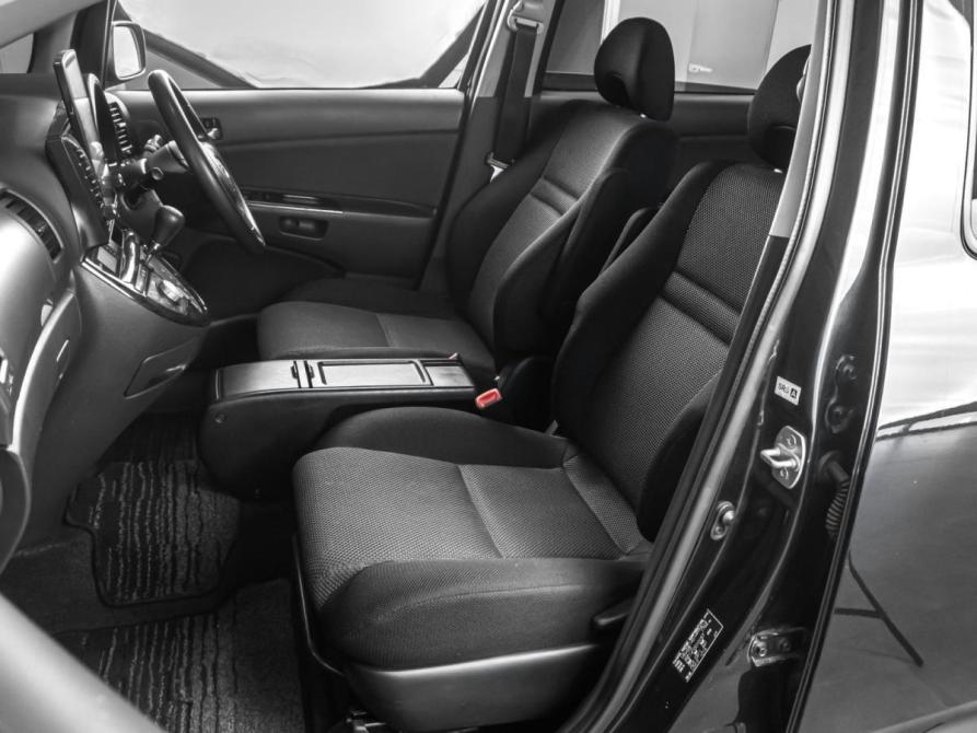Toyota Wish I Тюмень  - изображение 8