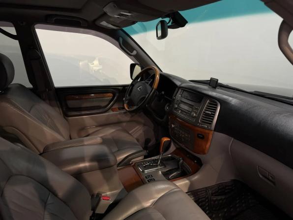 Lexus LX II Рестайлинг с пробегом 2004 года, цена 2 870 000 рублей, 311332 км, внедорожник, Автокод Объявления