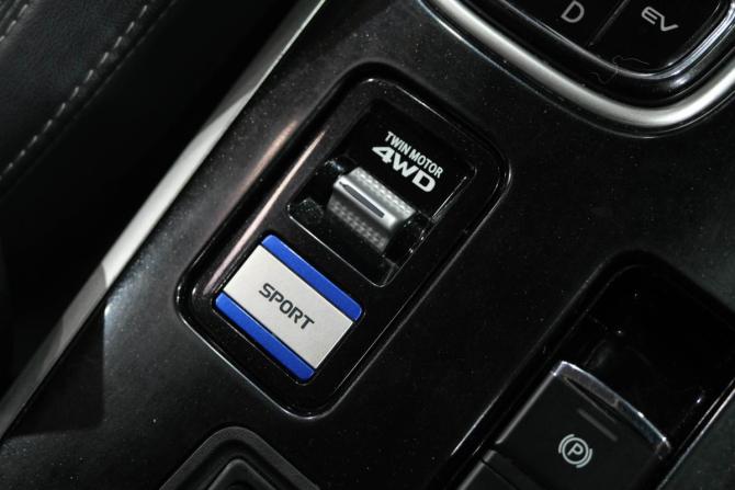 Mitsubishi Outlander III Рестайлинг 3 с пробегом 2020 года, цена 3 099 000 рублей, 168000 км, внедорожник, Автокод Объявления