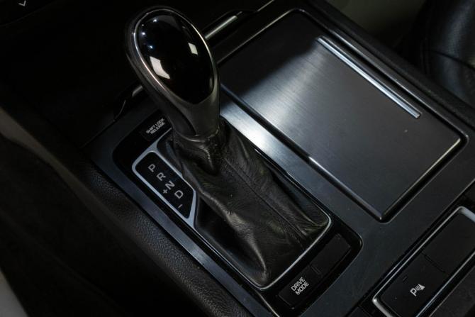 Hyundai Genesis II с пробегом 2014 года, цена 1 669 000 рублей, 147200 км, седан, Автокод Объявления