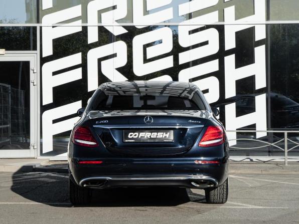 Mercedes-Benz E-Класс V (W213 S213 C238) с пробегом 2017 года, цена 2 550 000 рублей, 163556 км, седан, Автокод Объявления