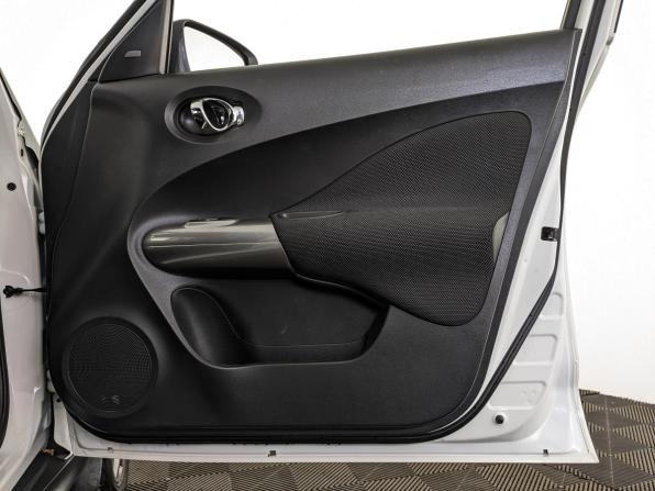 Nissan Juke I Рестайлинг с пробегом 2015 года, цена 1 325 000 рублей, 94719 км, внедорожник, Автокод Объявления