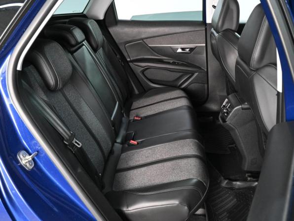 Peugeot 3008 II с пробегом 2018 года, цена 1 720 000 рублей, 149372 км, внедорожник, Автокод Объявления