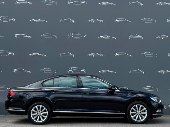 Volkswagen Passat B8 с пробегом 2019 года, цена 2 297 500 рублей, 100454 км, седан, Автокод Объявления