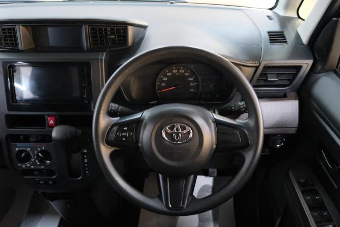 Toyota Roomy I с пробегом 2019 года, цена 1 099 000 рублей, 100000 км, микровэн, Автокод Объявления