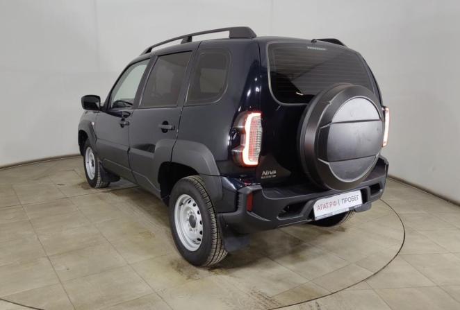 Lada (ВАЗ) Niva Travel I с пробегом 2023 года, цена 935 000 рублей, 50000 км, внедорожник, Автокод Объявления