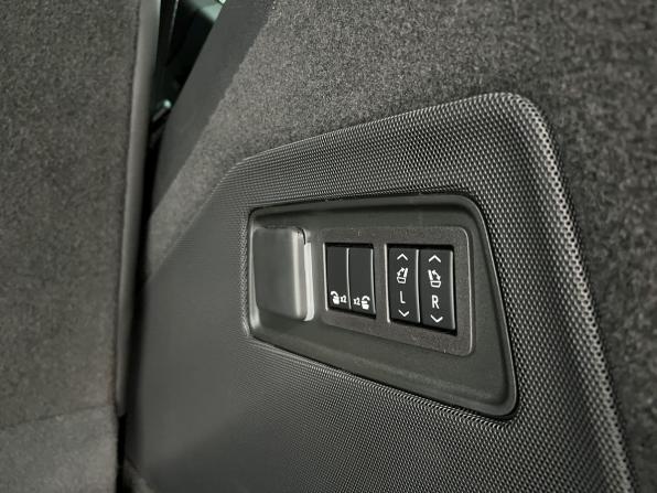 Cadillac Escalade V с пробегом 2023 года, цена 10 500 000 рублей, 44418 км, внедорожник, Автокод Объявления
