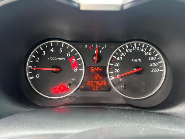 Nissan Note I Рестайлинг с пробегом 2013 года, цена 600 000 рублей, 207000 км, хэтчбек, Автокод Объявления