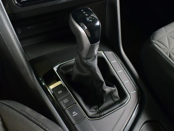 Volkswagen Tiguan II Рестайлинг с пробегом 2022 года, цена 2 565 000 рублей, 23258 км, внедорожник, Автокод Объявления