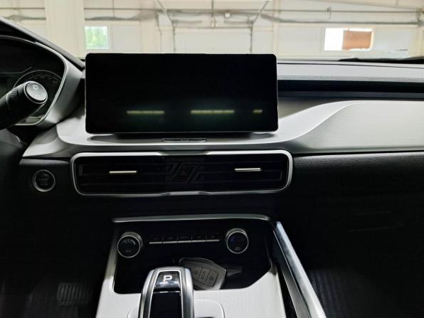 Geely Coolray I с пробегом 2023 года, цена 1 850 000 рублей, 27612 км, внедорожник, Автокод Объявления