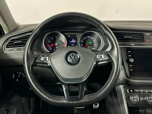 Volkswagen Tiguan II с пробегом 2018 года, цена 3 050 000 рублей, 47376 км, внедорожник, Автокод Объявления
