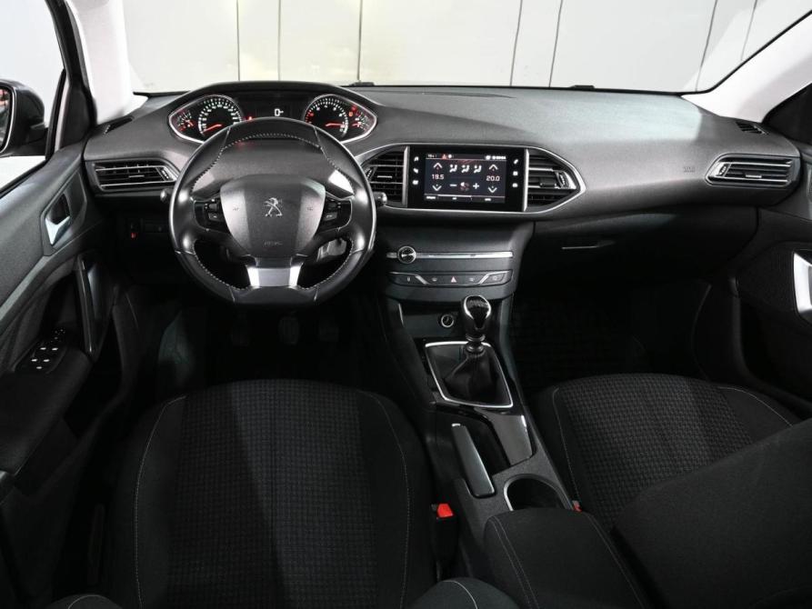 Peugeot 308 II Рестайлинг Ростов-на-Дону  - изображение 6