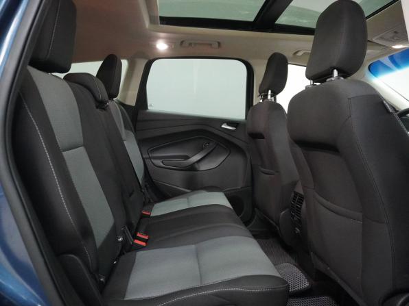 Ford Escape III Рестайлинг с пробегом 2018 года, цена 1 213 000 рублей, 130588 км, внедорожник, Автокод Объявления