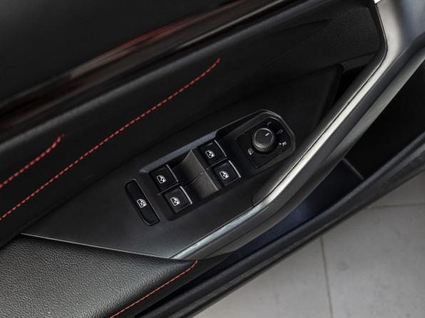 Volkswagen Jetta VII Рестайлинг с пробегом 2023 года, цена 3 149 000 рублей, 41016 км, седан, Автокод Объявления