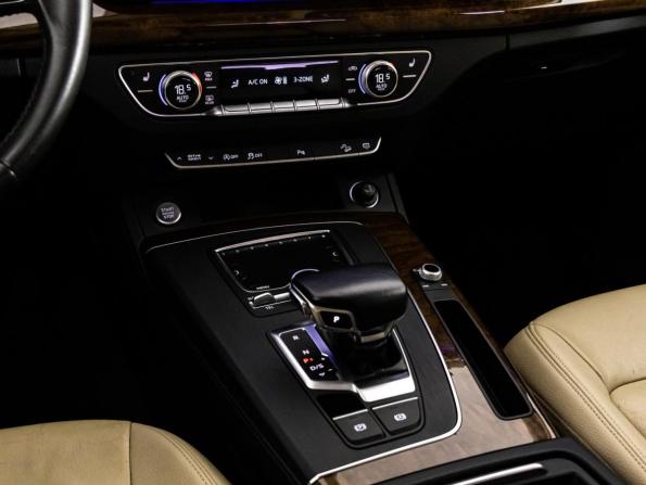 Audi Q5 II (FY) с пробегом 2017 года, цена 2 949 000 рублей, 145143 км, внедорожник, Автокод Объявления