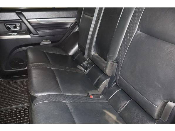 Mitsubishi Pajero IV с пробегом 2011 года, цена 1 799 000 рублей, 262805 км, внедорожник, Автокод Объявления