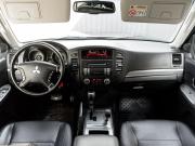 Mitsubishi Pajero IV Рестайлинг 1 Екатеринбург  - изображение 43