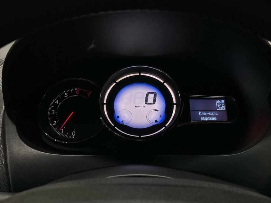 Renault Fluence I Рестайлинг Пермь  - изображение 19