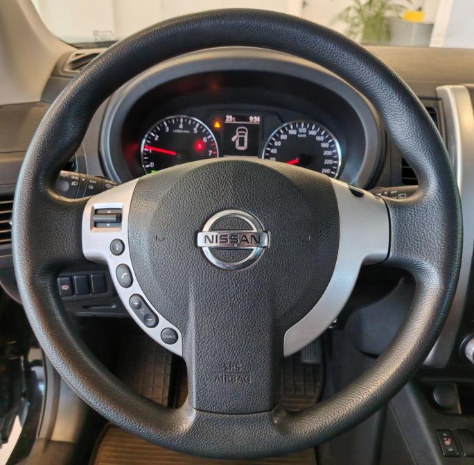Nissan X-Trail II Рестайлинг Санкт-Петербург  - изображение 16