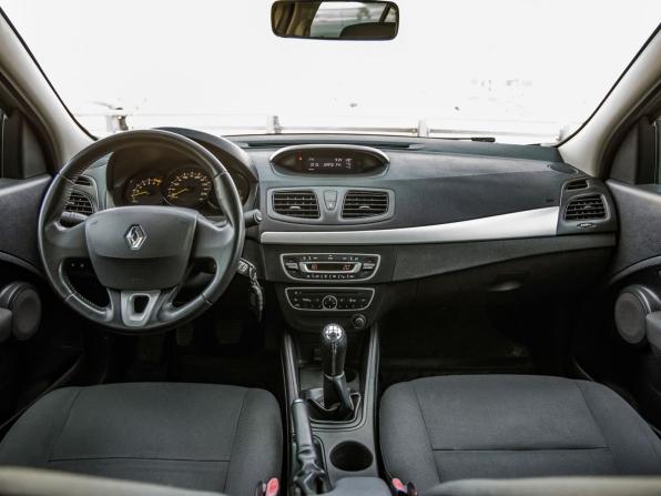 Renault Fluence I с пробегом 2012 года, цена 784 000 рублей, 130713 км, седан, Автокод Объявления